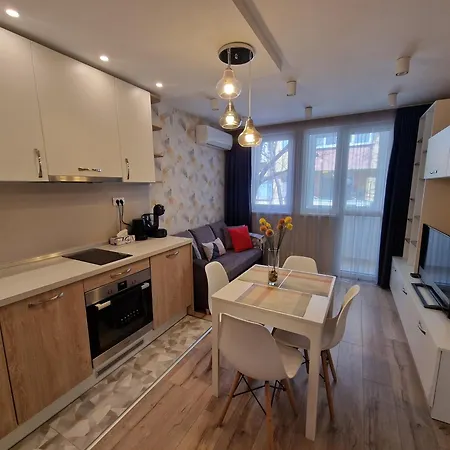 Brand New Luxury Flat In The Center * Βάρνα